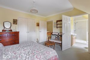 Bedroom/En-suite- click for photo gallery
